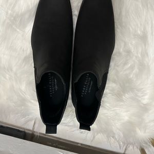 Perry Ellis sneakers size 10 black color